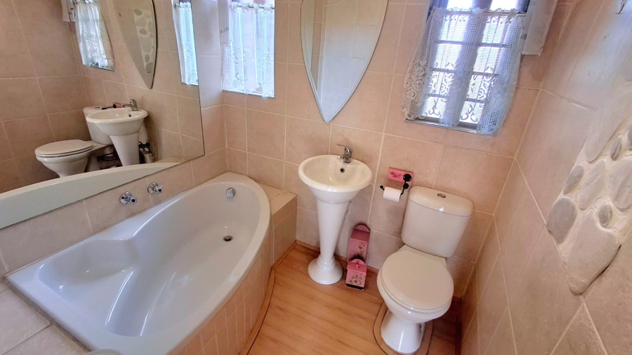 2 Bedroom Property for Sale in Sasolburg Ext 11 Free State
